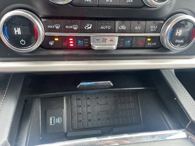 Used 2024 Ford Expedition XLT image 31