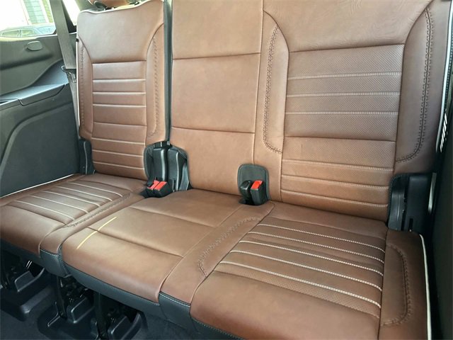 Used 2024 GMC Yukon Denali Ultimate image 16