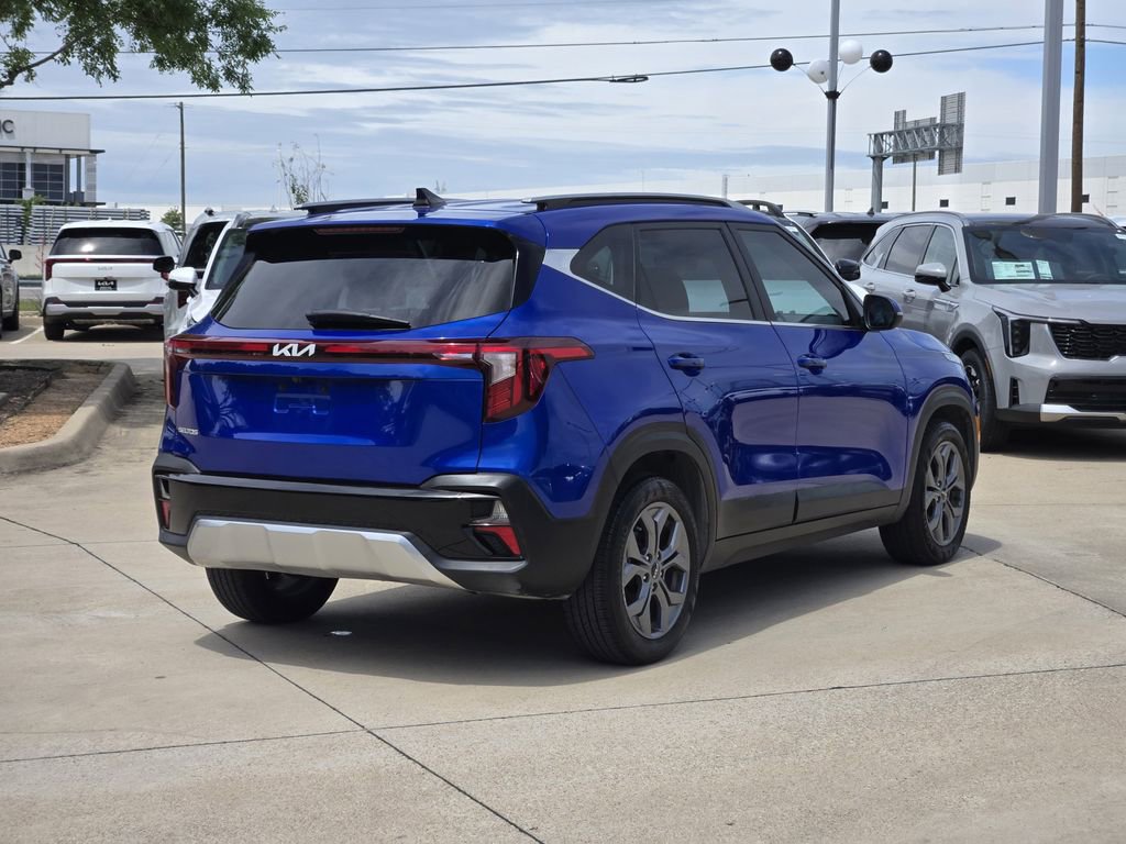 Certified 2024 Kia Seltos S image 4