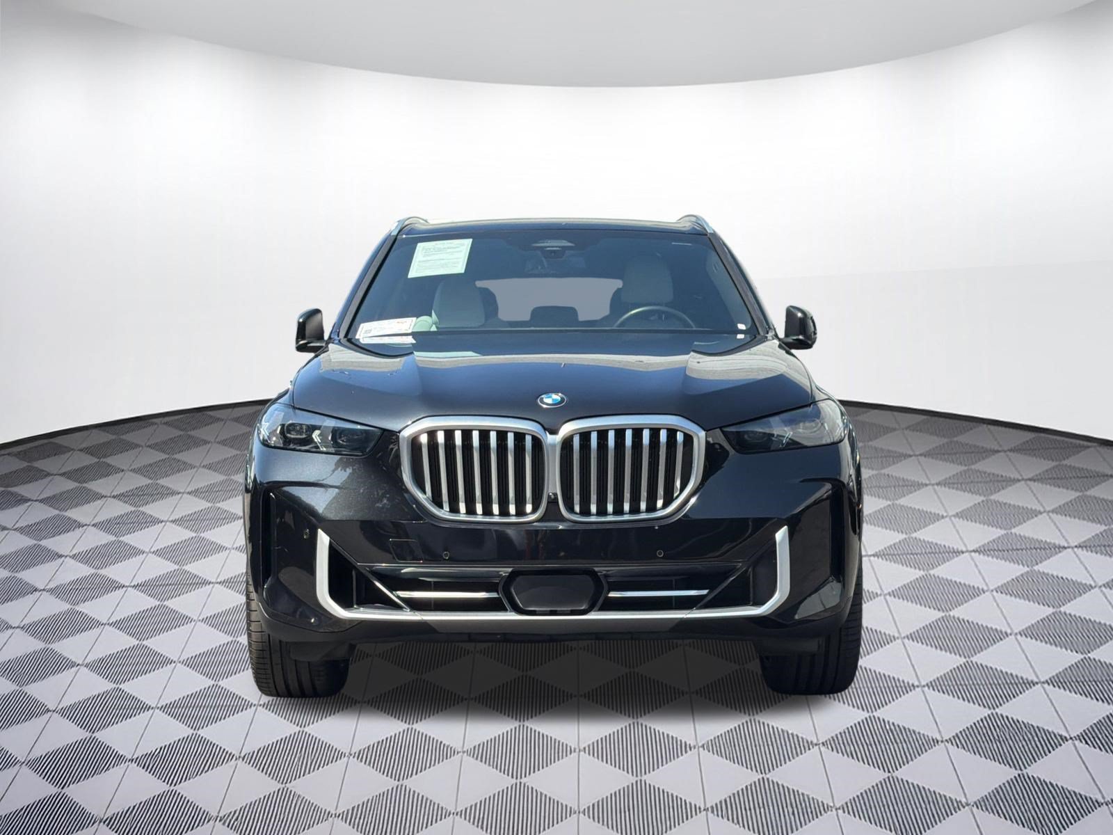 Used 2024 BMW X5 sDrive40i w/ Parking Assistance Package RWD image 6