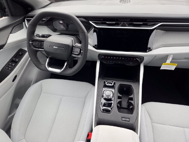 New 2026 Jeep Cherokee Laredo AWD/4WD image 31