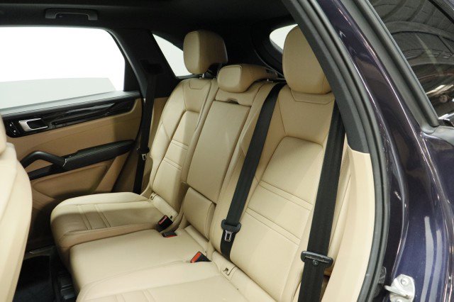 Used 2019 Porsche Cayenne S AWD/4WD image 30