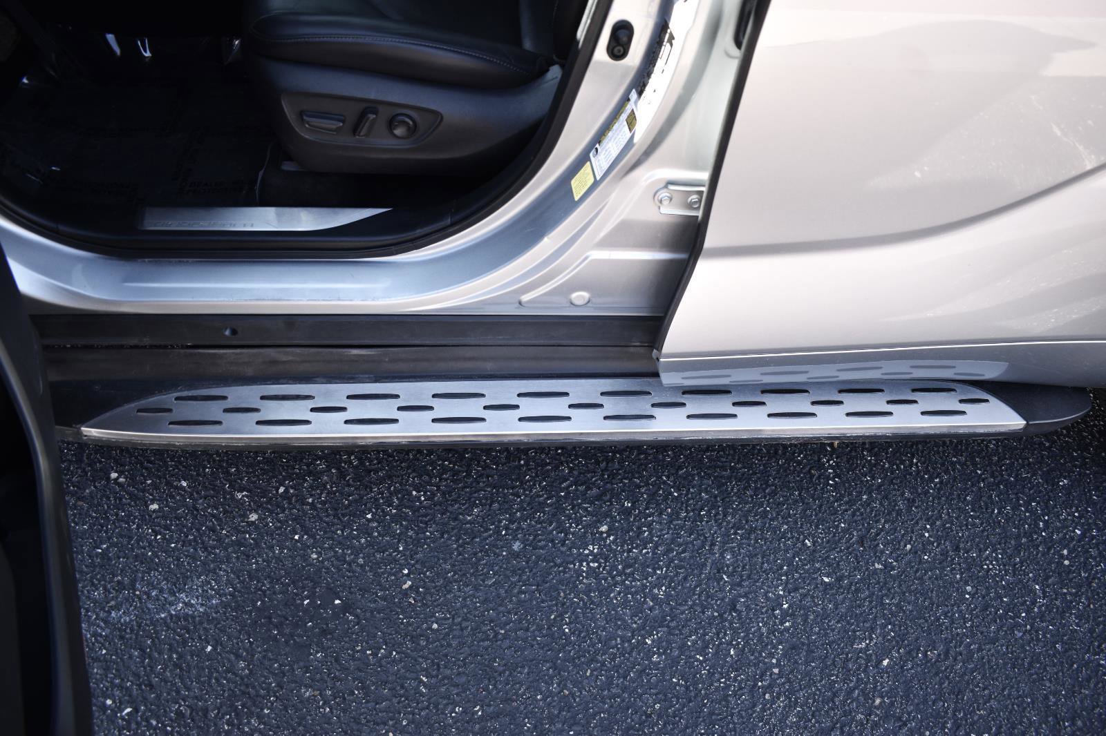 Used 2021 Toyota Highlander Platinum image 27