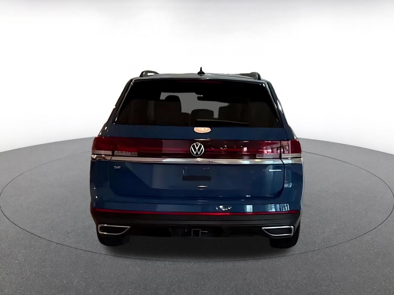 Used 2026 Volkswagen Atlas SE AWD/4WD image 12