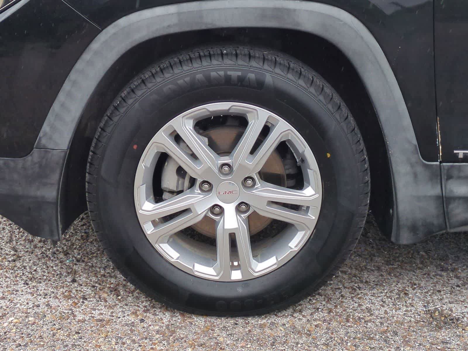 Used 2018 GMC Terrain SLE w/ Driver Convenience Package FWD image 31