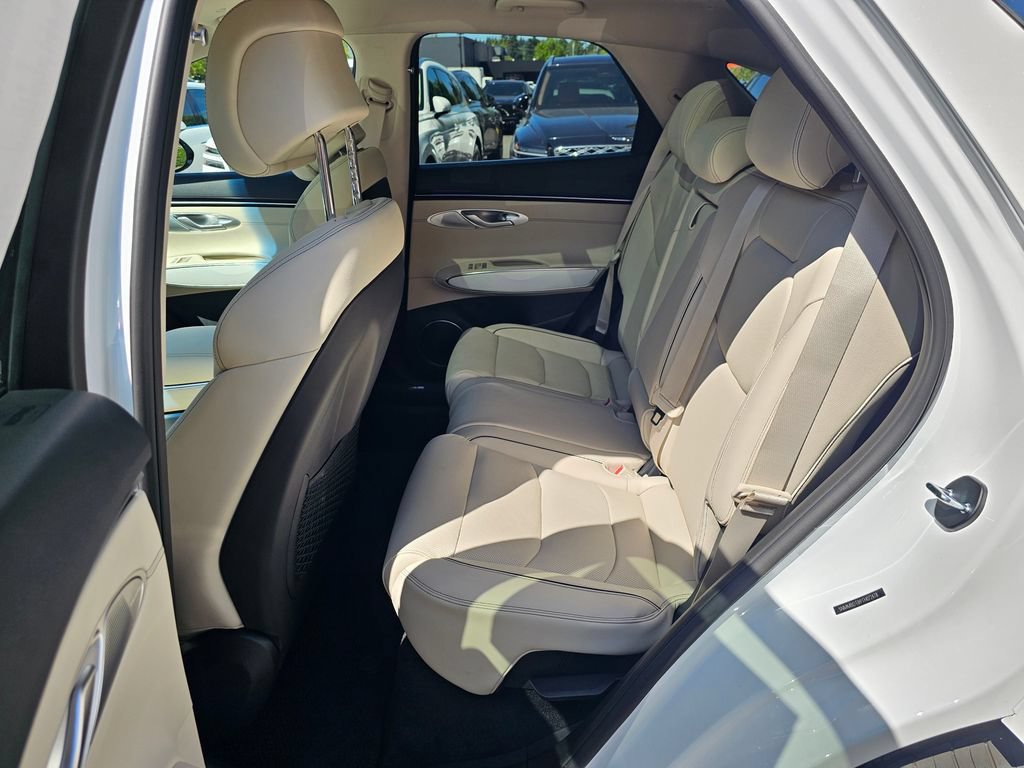 New 2026 Genesis GV70 2.5T Advanced AWD/4WD image 23