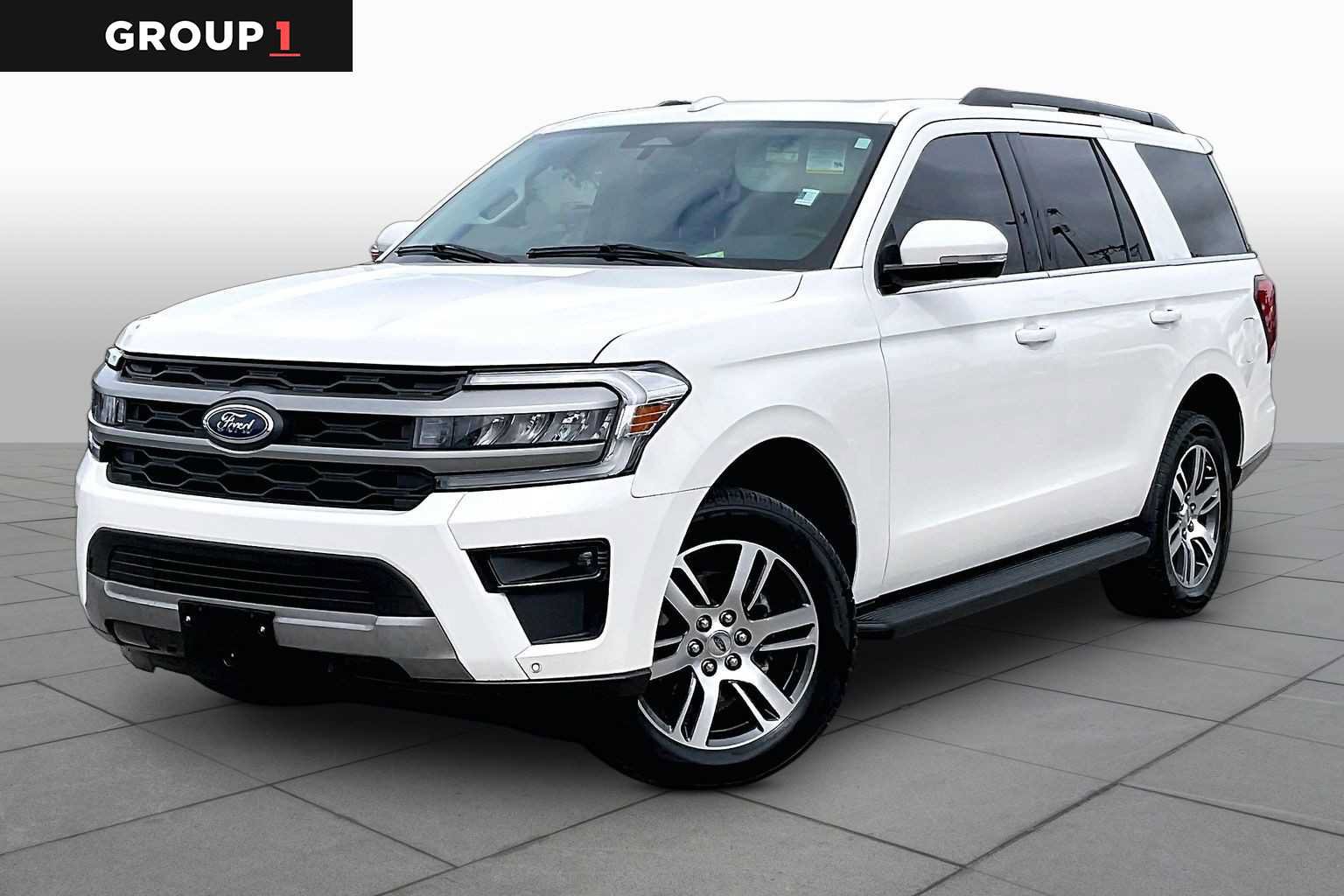 Used 2024 Ford Expedition XLT