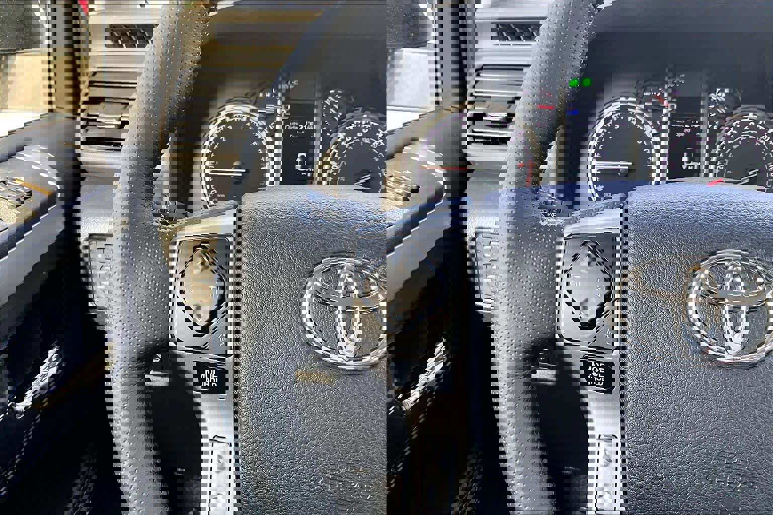 Used 2023 Toyota 4Runner Limited image 24