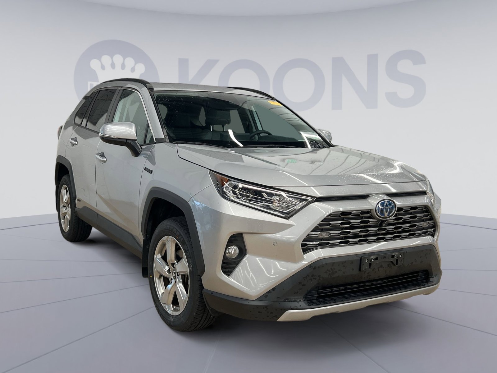 Used 2020 Toyota RAV4 Limited image 8