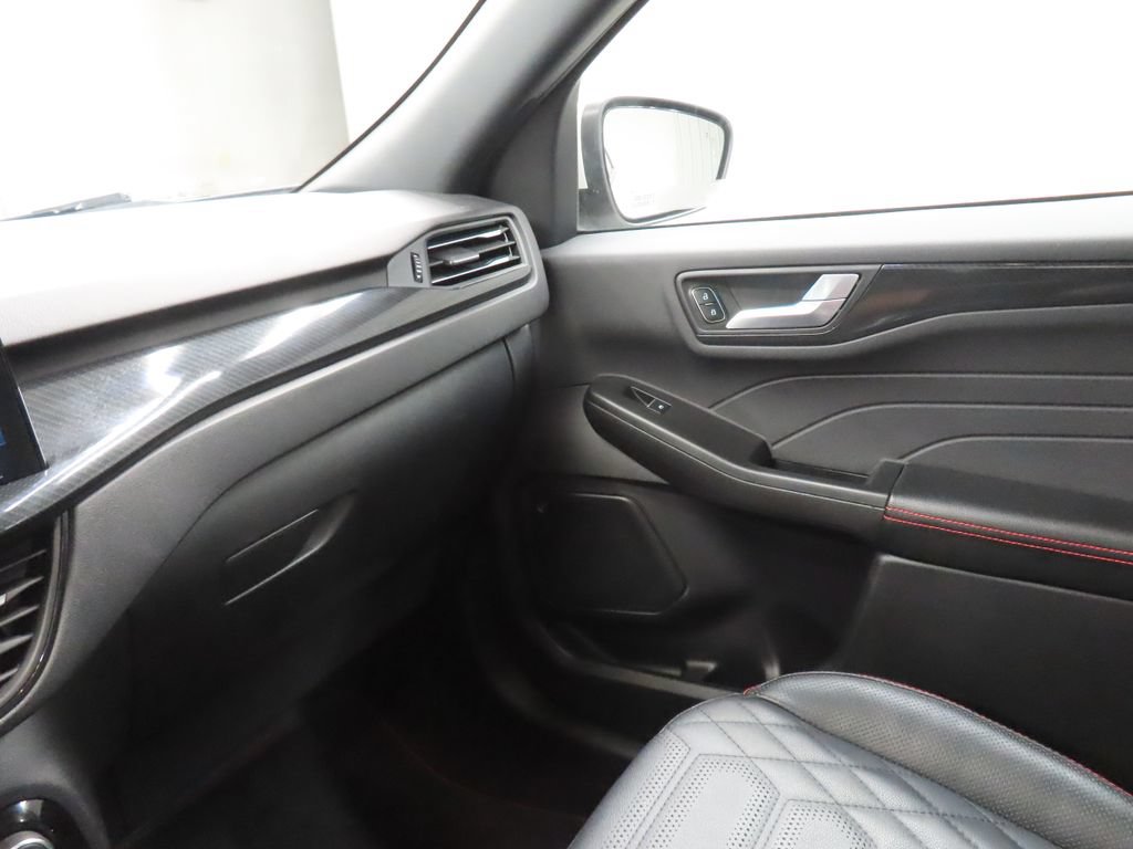 Used 2023 Ford Escape ST-Line Elite w/ Premium Technology Package AWD/4WD image 24