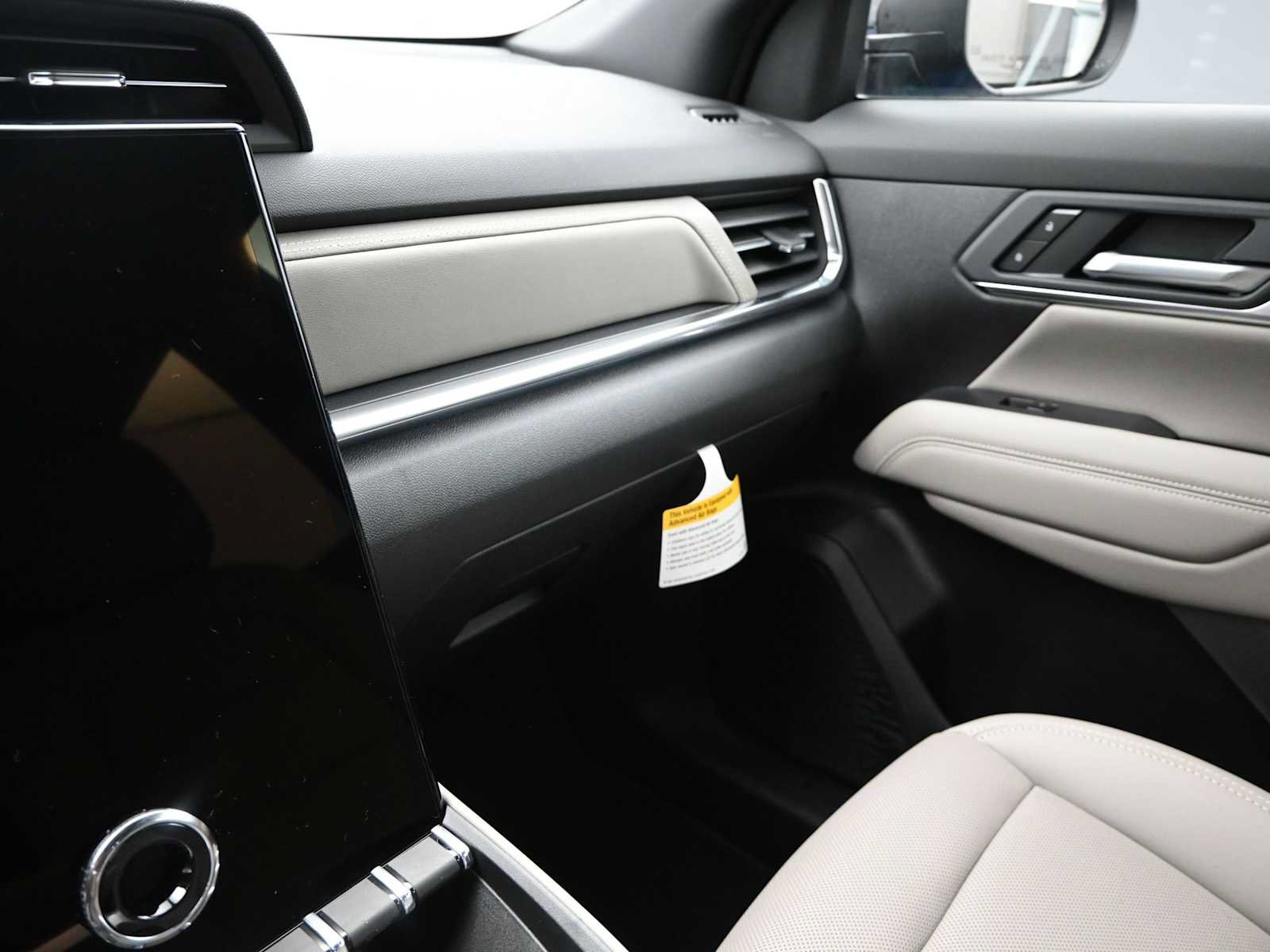 New 2026 GMC Terrain Elevation w/ Elevation Premium Package AWD/4WD image 19