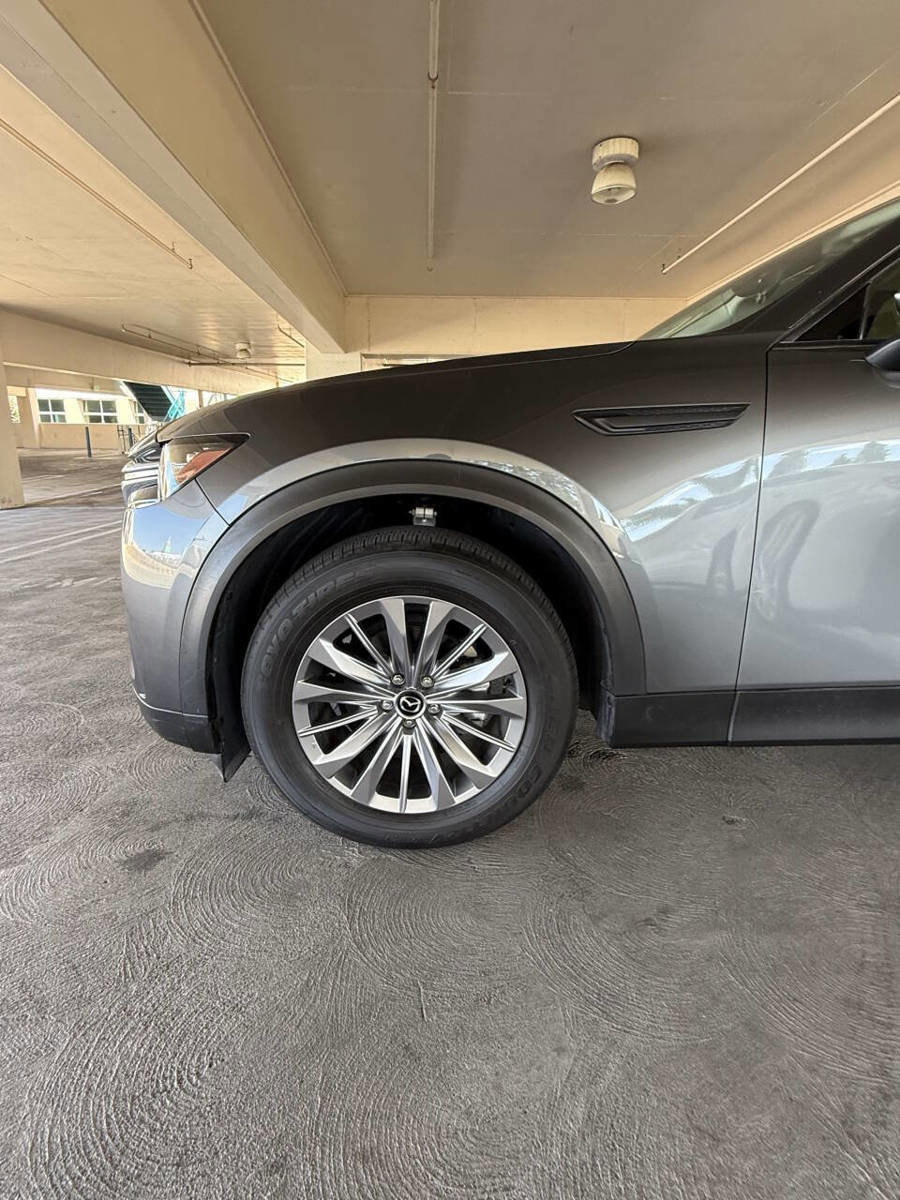 Used 2024 MAZDA CX-90 3.3 Turbo w/ Preferred Plus image 9