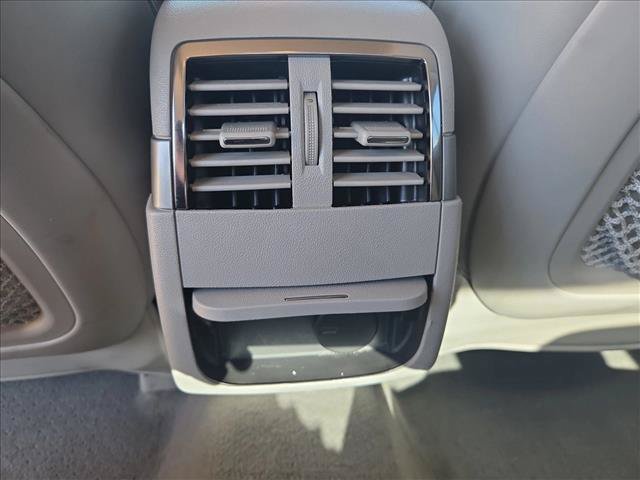 Used 2013 Buick LaCrosse Leather FWD image 16