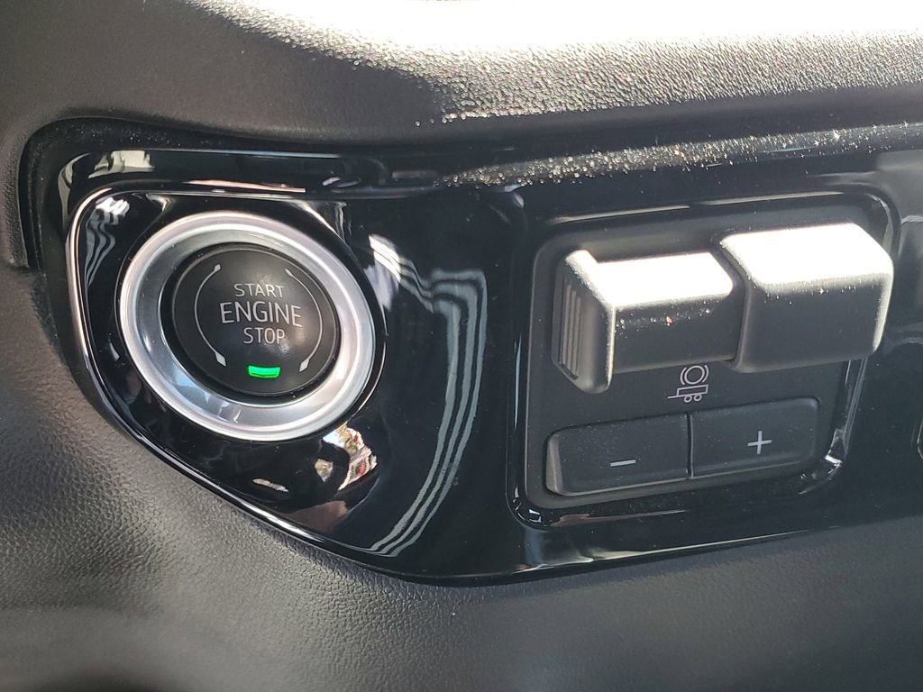 Certified 2024 Chevrolet Silverado 2500 High Country image 35