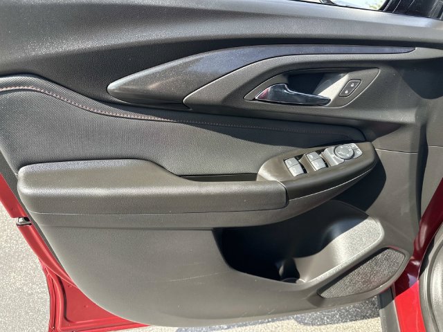 Certified 2023 Chevrolet TrailBlazer RS w/ Convenience Package FWD image 18