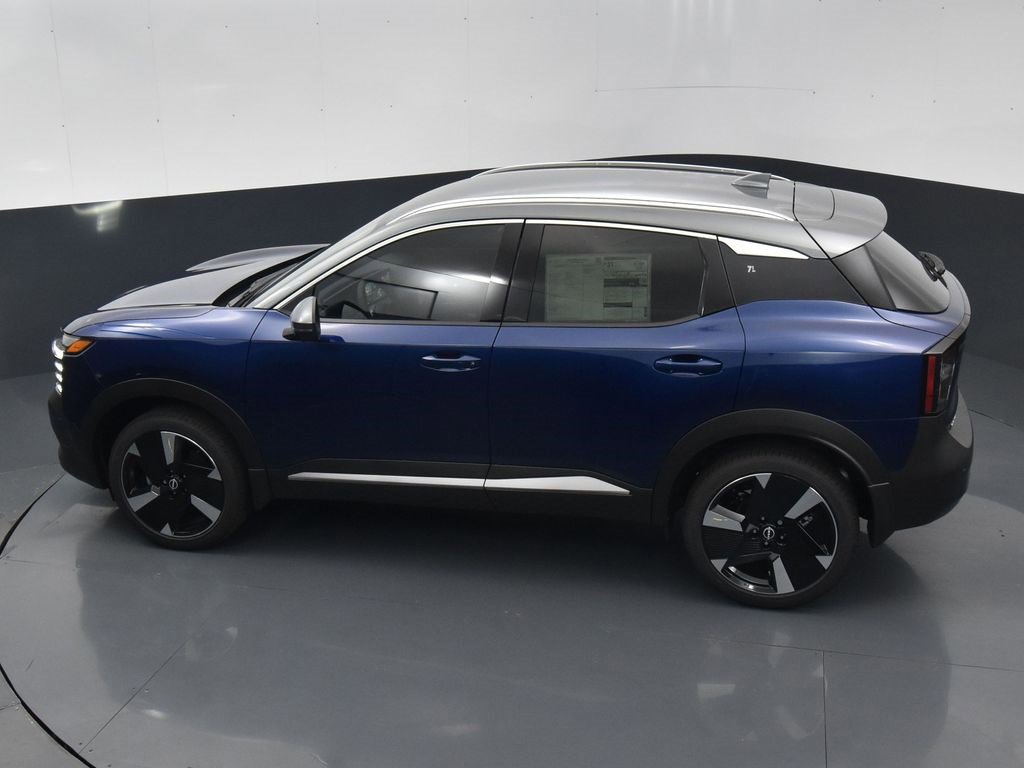 Certified 2025 Nissan Kicks SR image 33