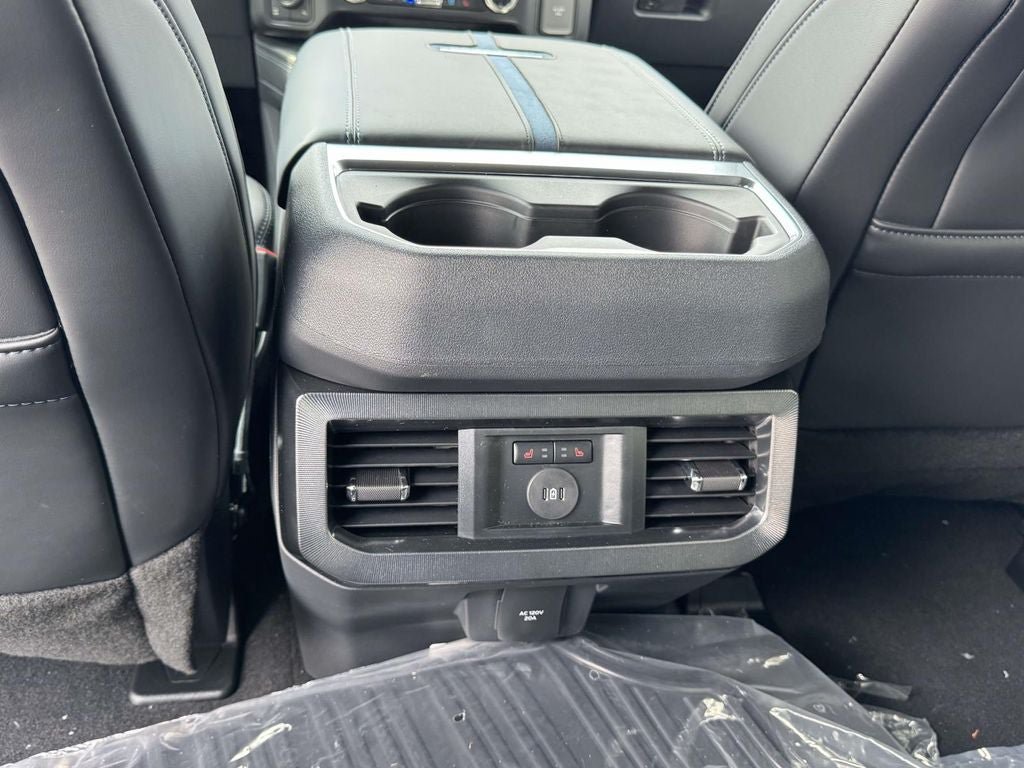 New 2026 Ford F350 Platinum w/ Tremor Off-Road Package AWD/4WD image 13