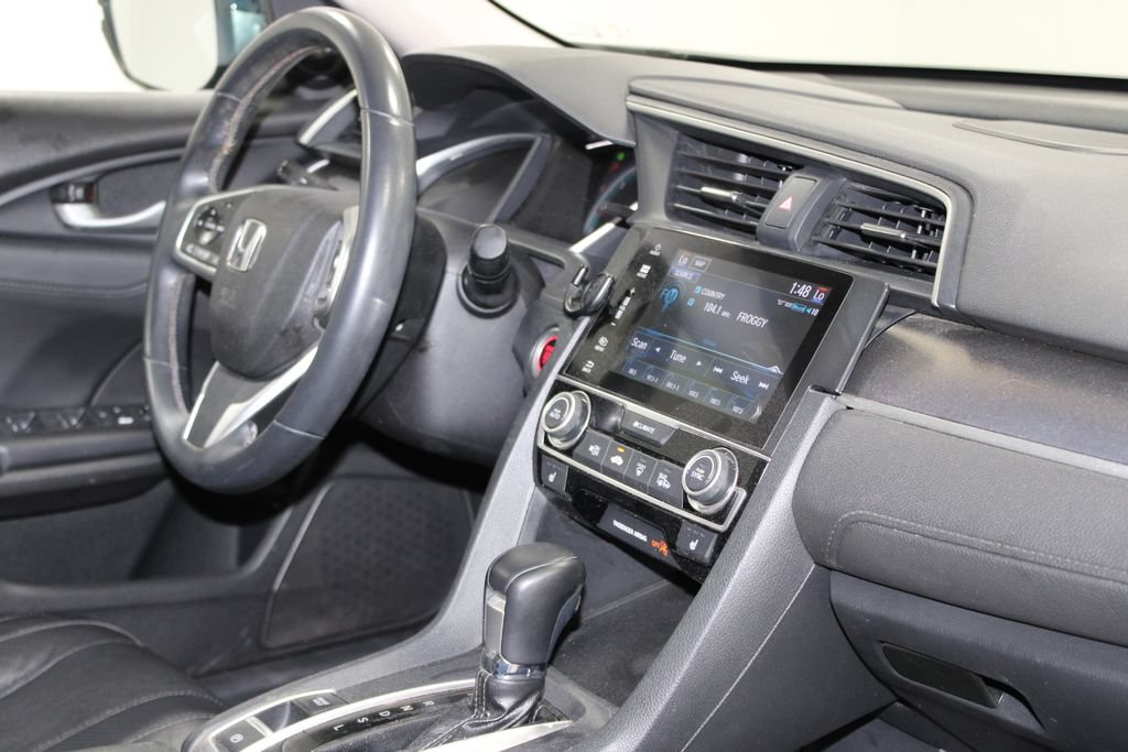 Used 2016 Honda Civic Touring image 26