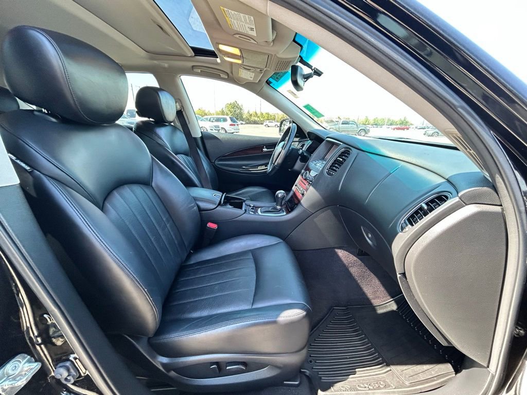 Used 2017 INFINITI QX50 AWD w/ Technology Package image 15