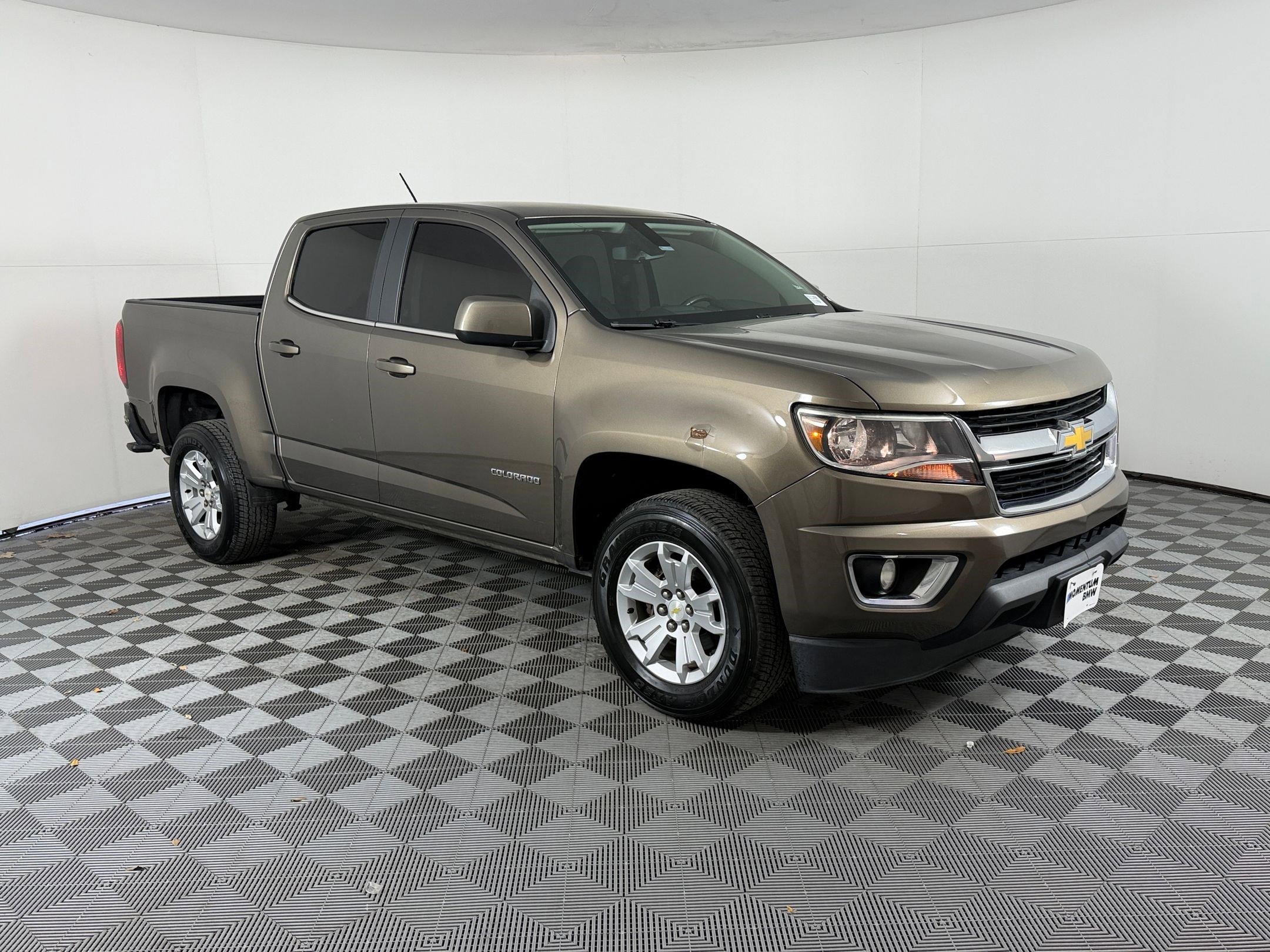 Used 2016 Chevrolet Colorado LT w/ LT Convenience Package image 7