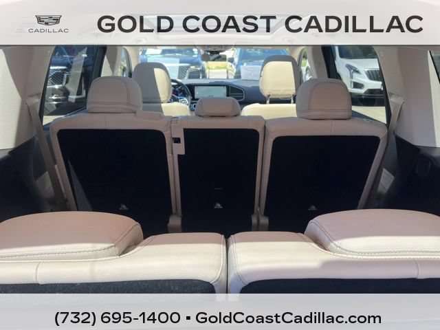 Used 2023 Mercedes-Benz GLS 450 4MATIC image 17