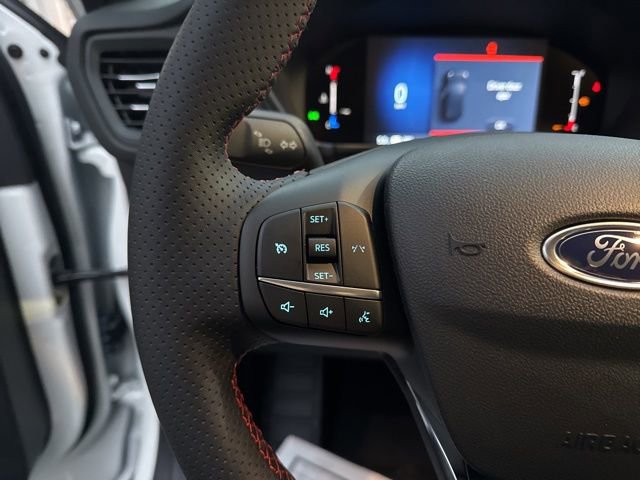 New 2025 Ford Escape ST-Line image 16