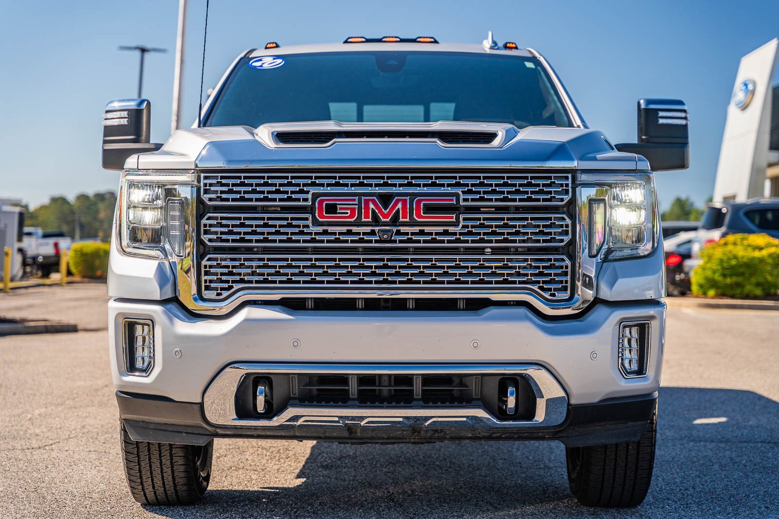 Used 2020 GMC Sierra 2500 Denali w/ Technology Package image 3