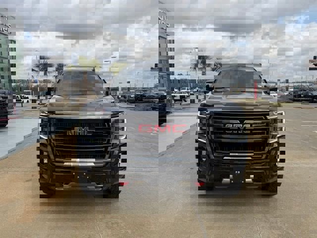 Used 2024 GMC Yukon AT4 w/ AT4 Premium Plus Package image 5