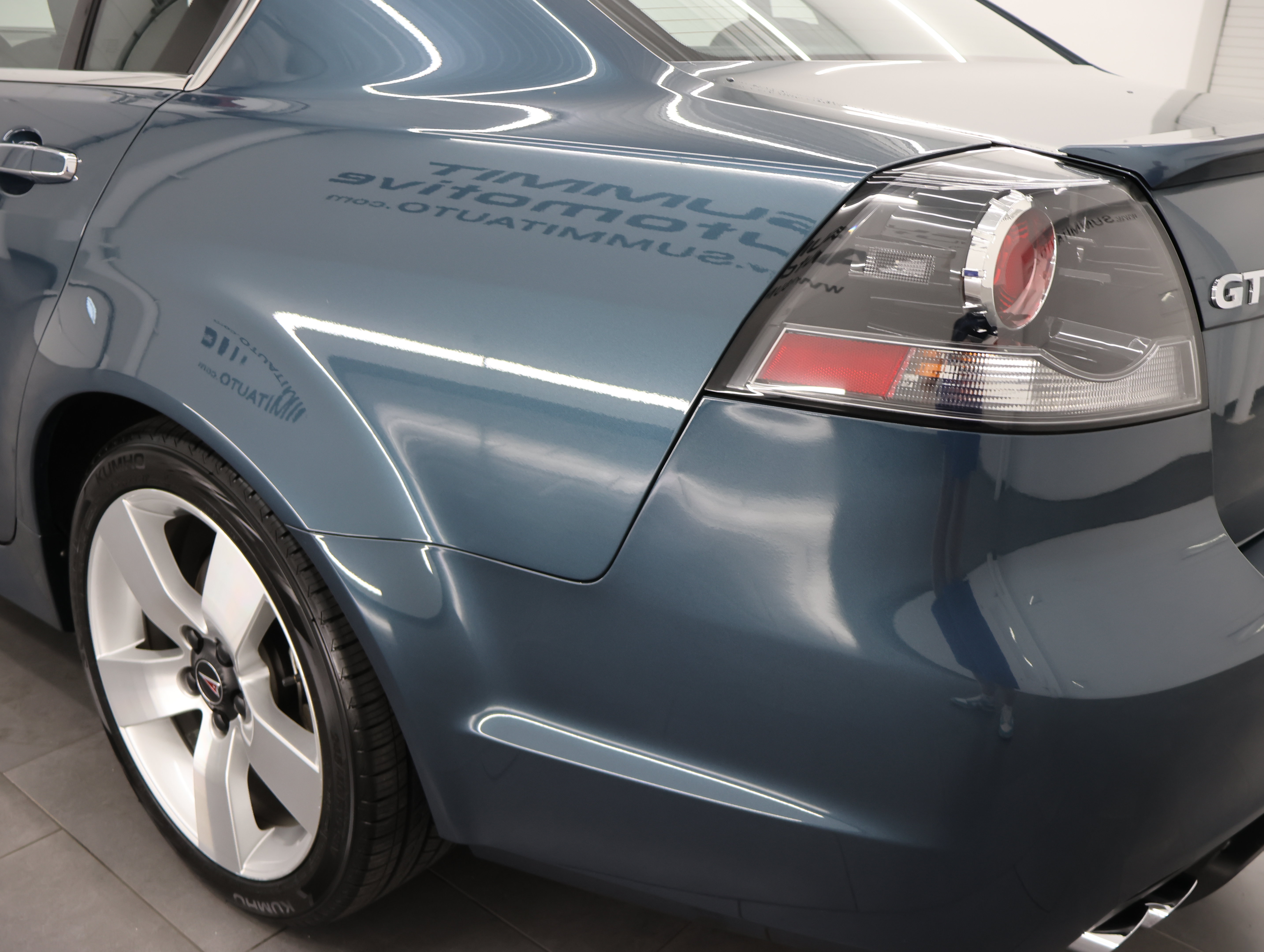 Used 2009 Pontiac G8 GT w/ Premium Package RWD image 30