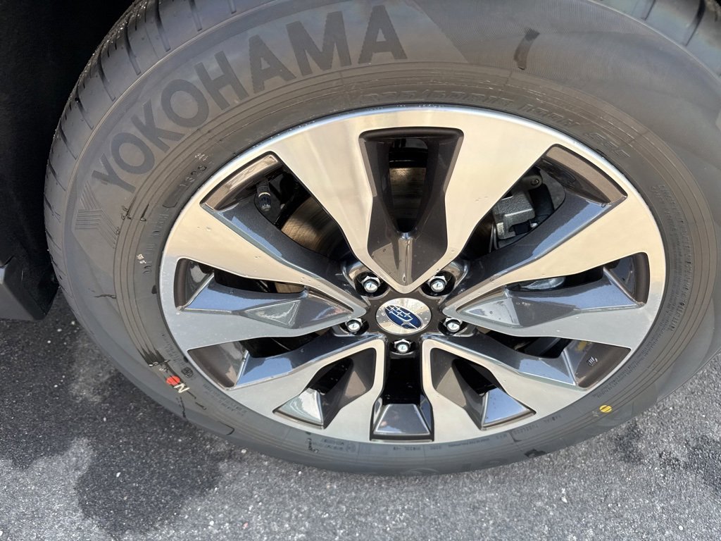 New 2025 Subaru Outback Touring XT image 39