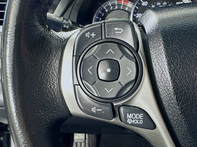 Used 2012 Toyota Camry SE FWD image 10