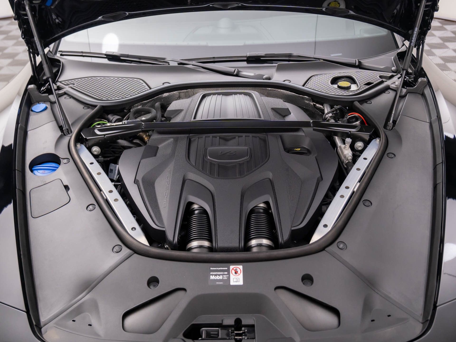 New 2026 Porsche Panamera 4 image 33