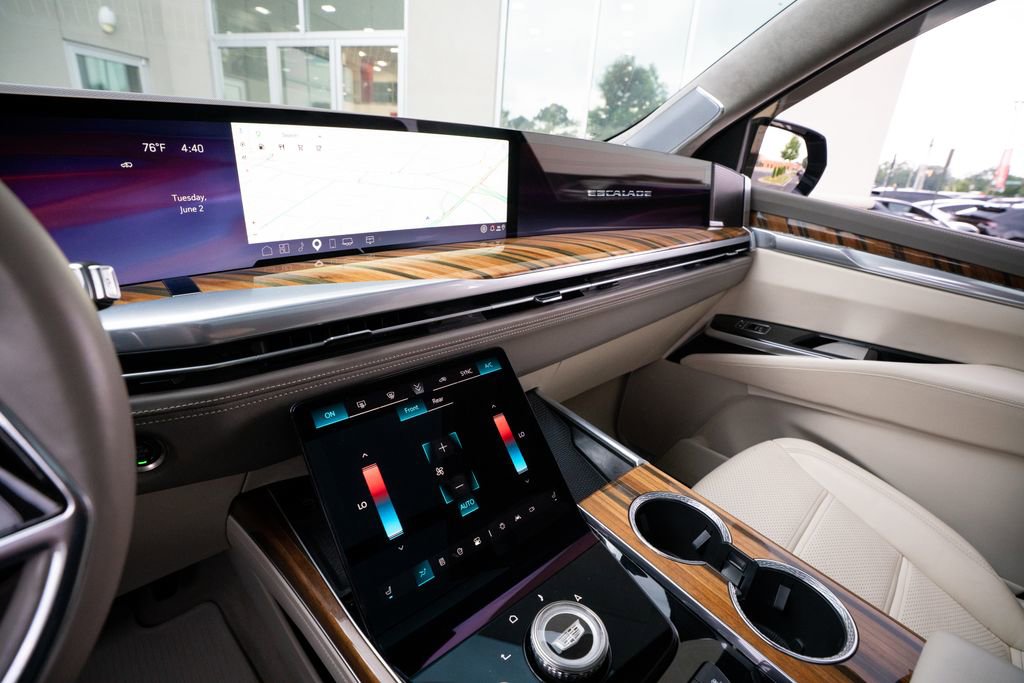 Used 2025 Cadillac Escalade Sport Platinum AWD/4WD image 39