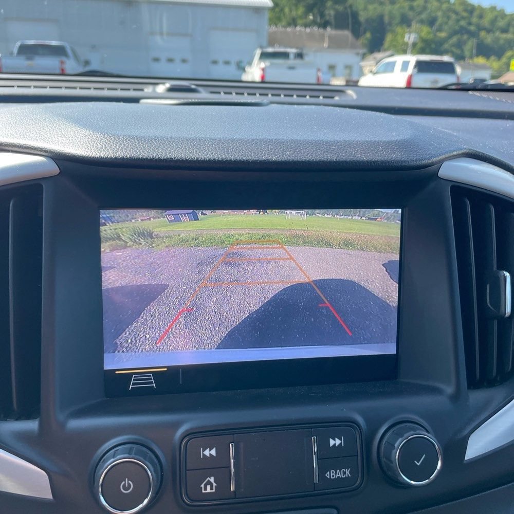 Used 2020 GMC Terrain SLT w/ Preferred Package AWD/4WD image 10