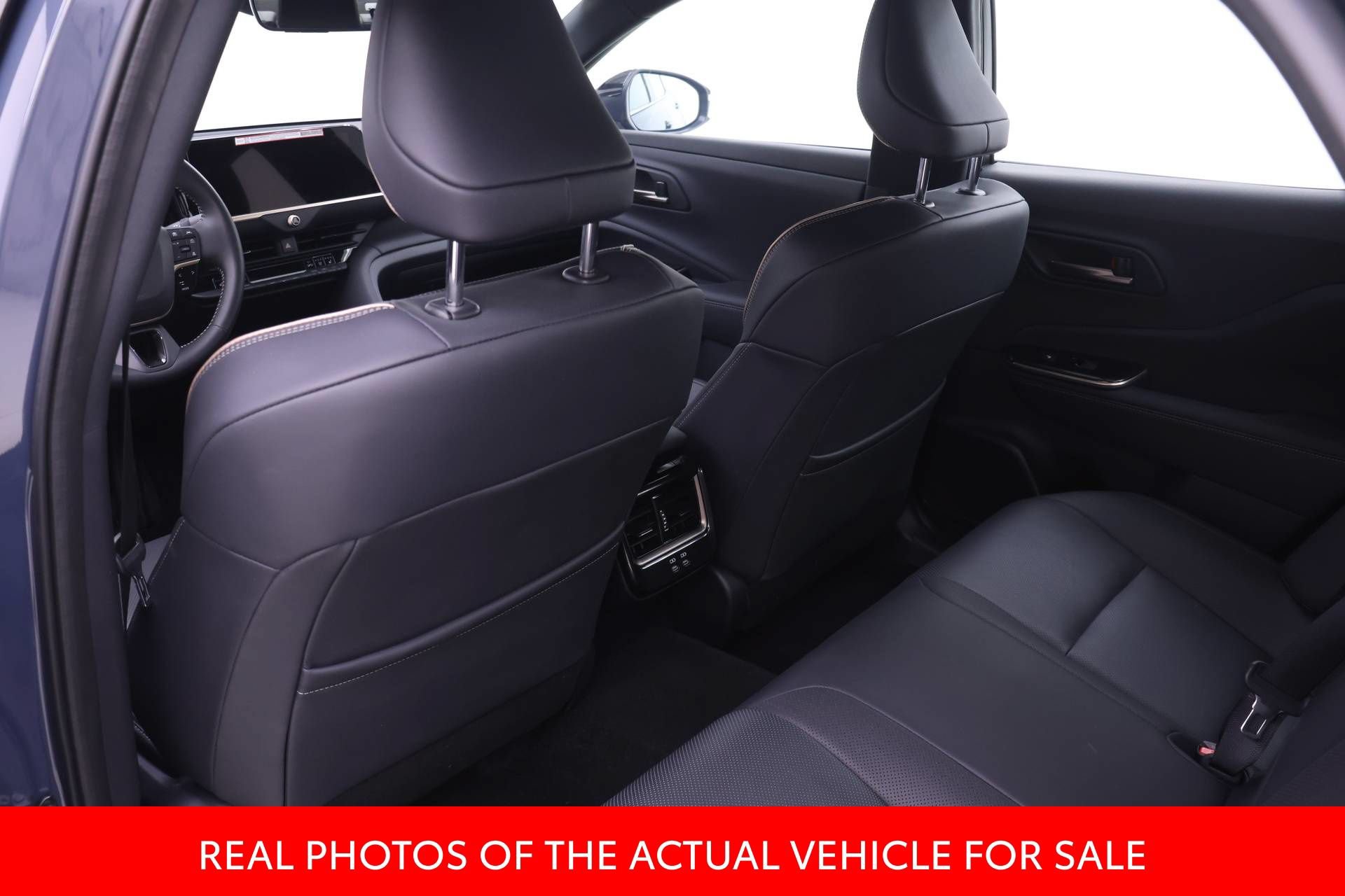 Certified 2026 Toyota Crown Platinum AWD/4WD image 11