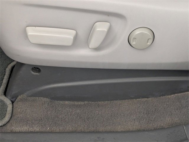 Used 2018 Toyota Sienna XLE w/ XLE Navigation Package image 14