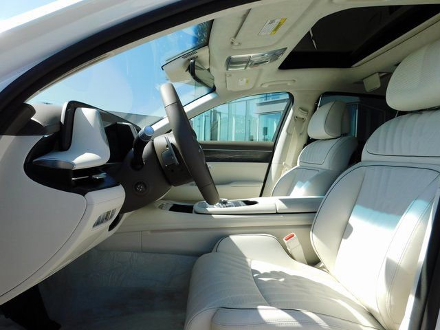 New 2026 Genesis G90 3.5T image 3