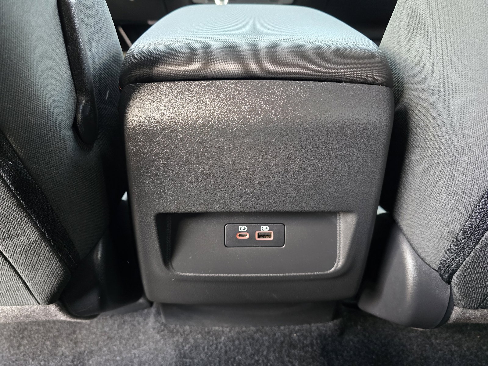 Used 2024 Nissan Frontier PRO-4X w/ Technology Package image 25