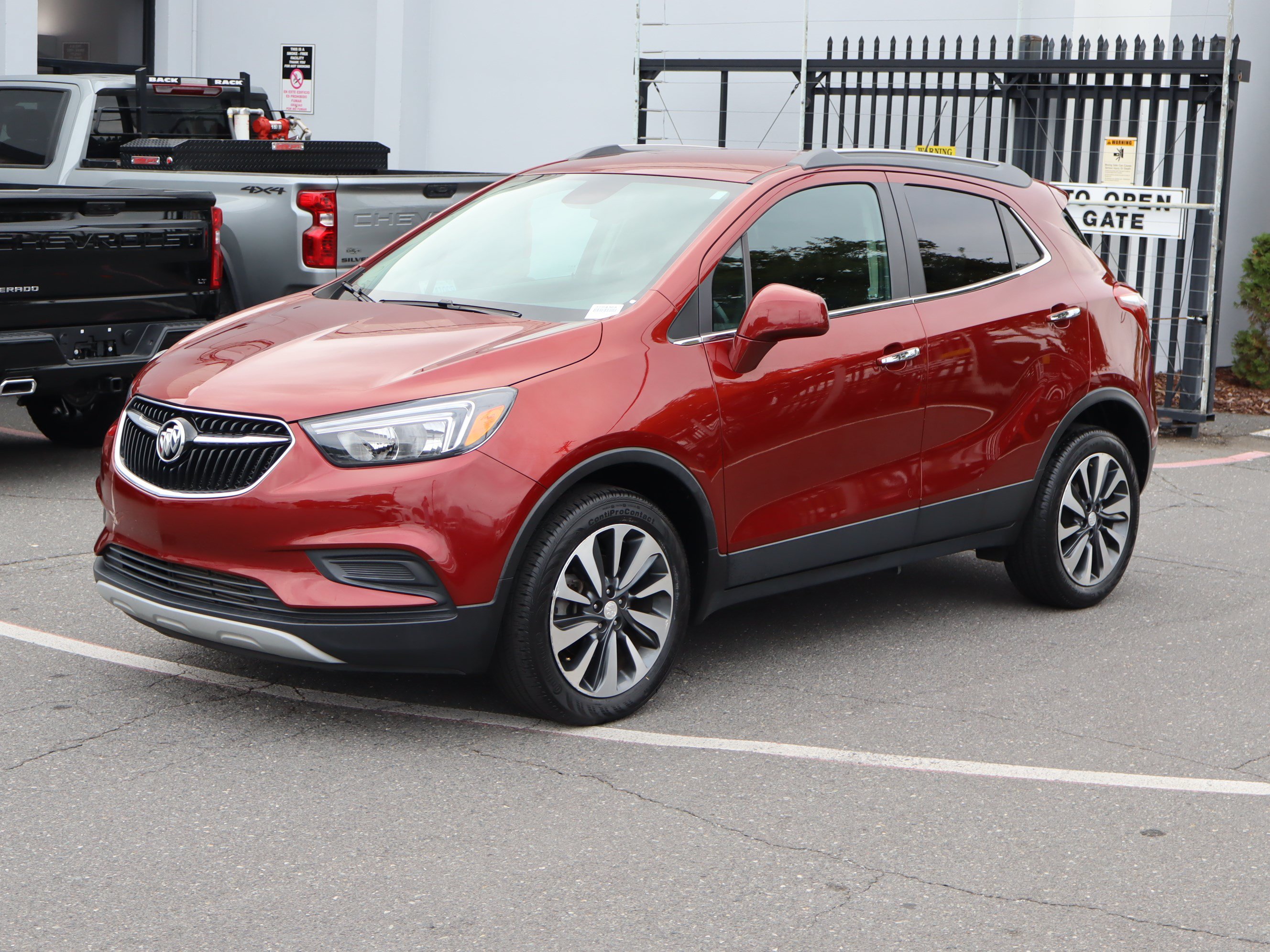 Used 2021 Buick Encore Preferred w/ Safety Package AWD/4WD image 5