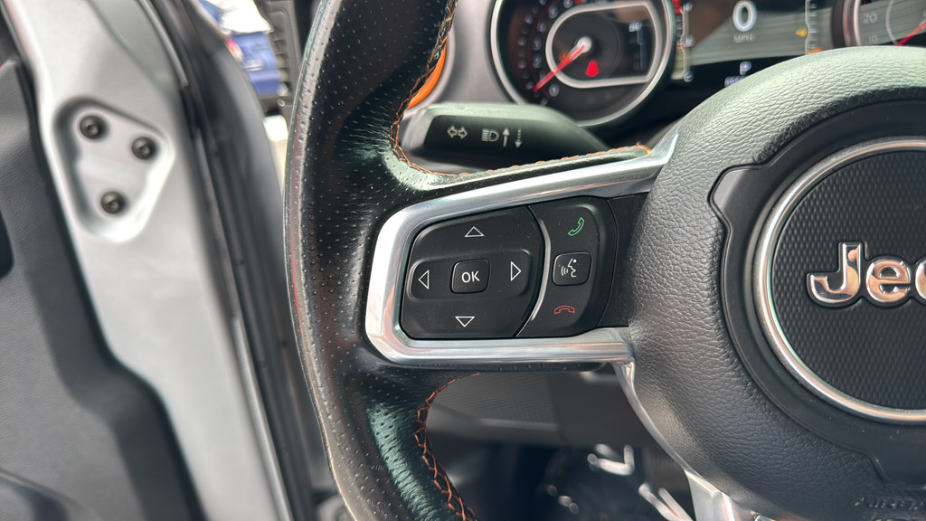 Used 2021 Jeep Gladiator Mojave AWD/4WD image 27
