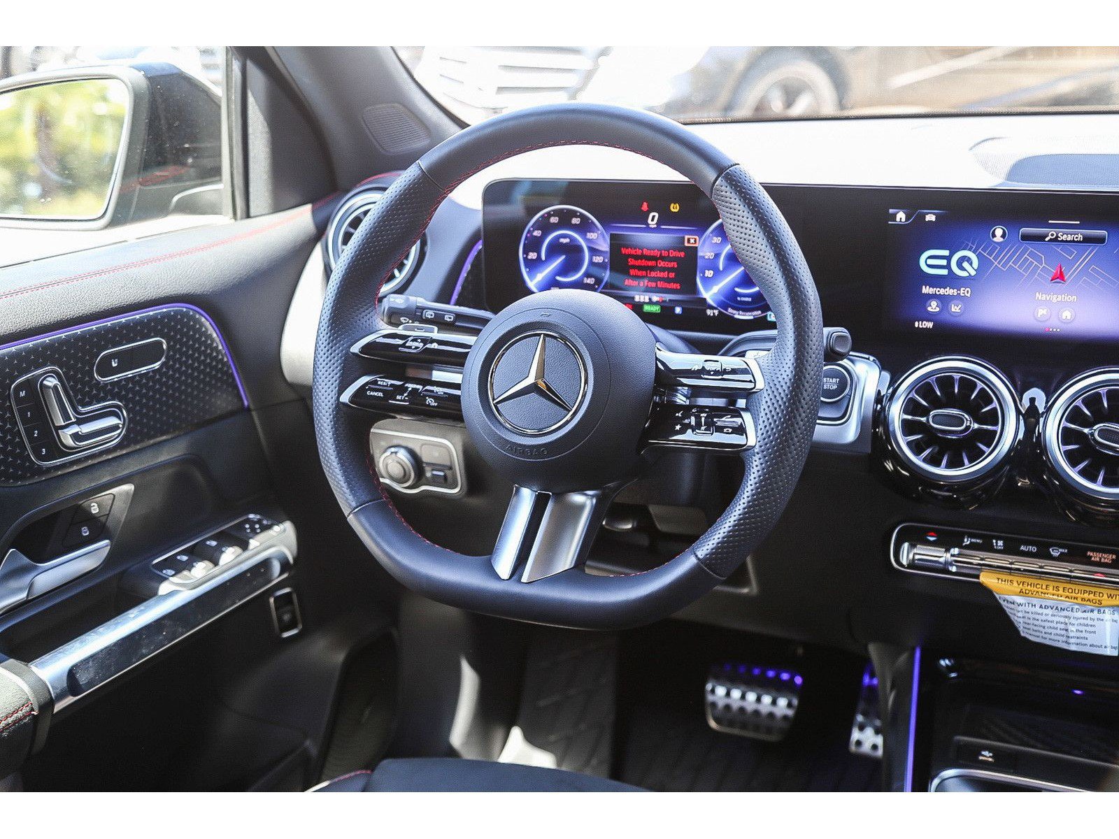 Used 2024 Mercedes-Benz EQB 300 4MATIC image 13