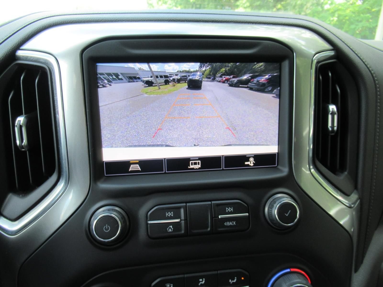 Used 2021 Chevrolet Silverado 1500 LTZ AWD/4WD image 26