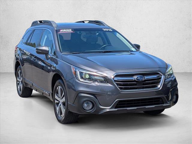 Used 2018 Subaru Outback 2.5i Limited AWD/4WD image 3