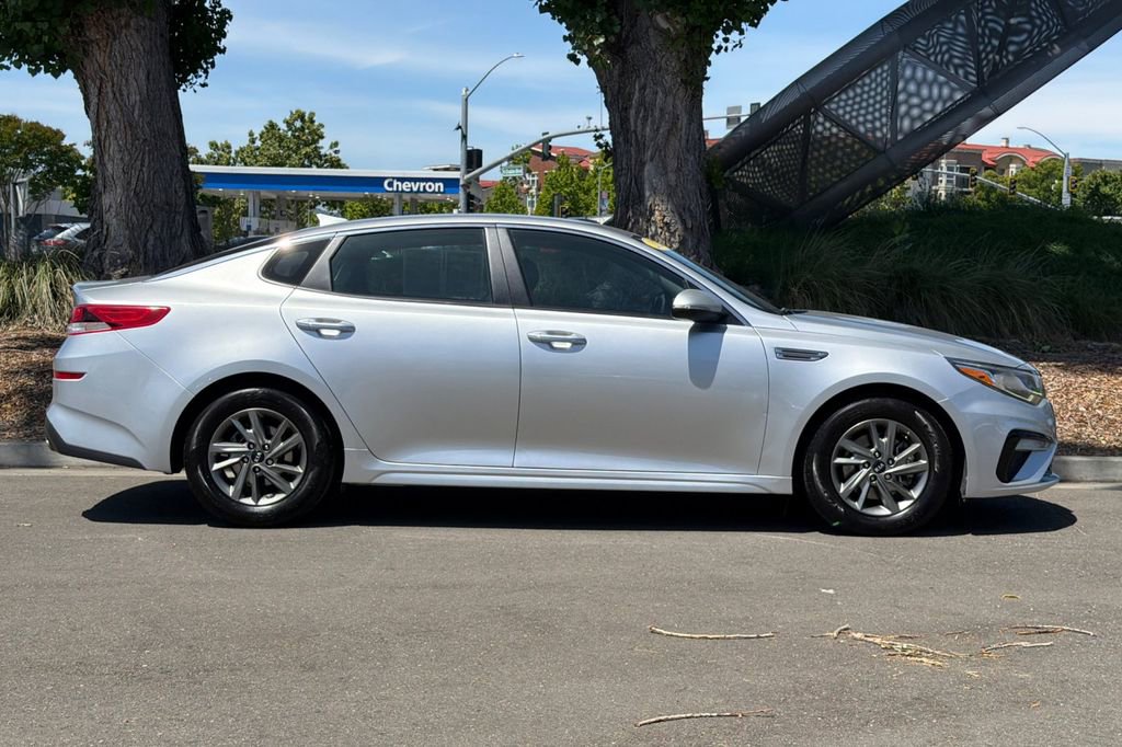 Used 2019 Kia Optima LX FWD image 3