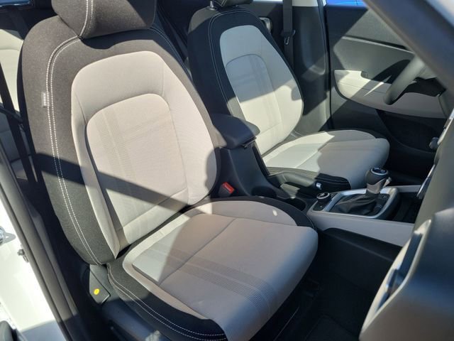 New 2026 Hyundai Venue SEL image 18