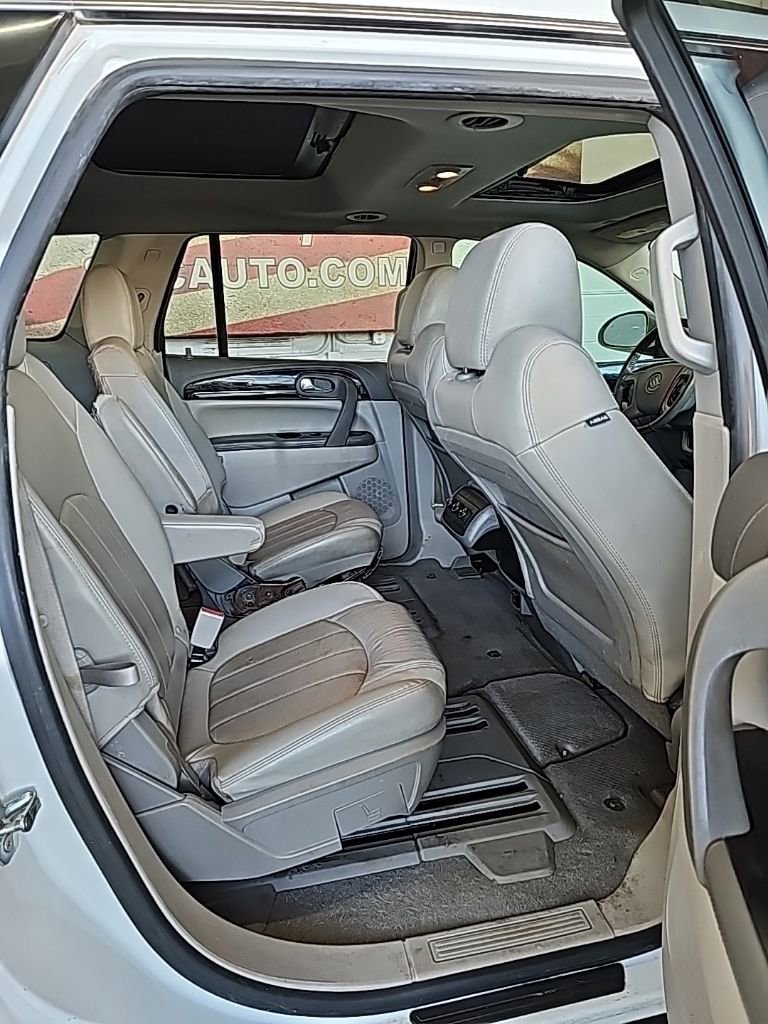 Used 2016 Buick Enclave Leather image 25