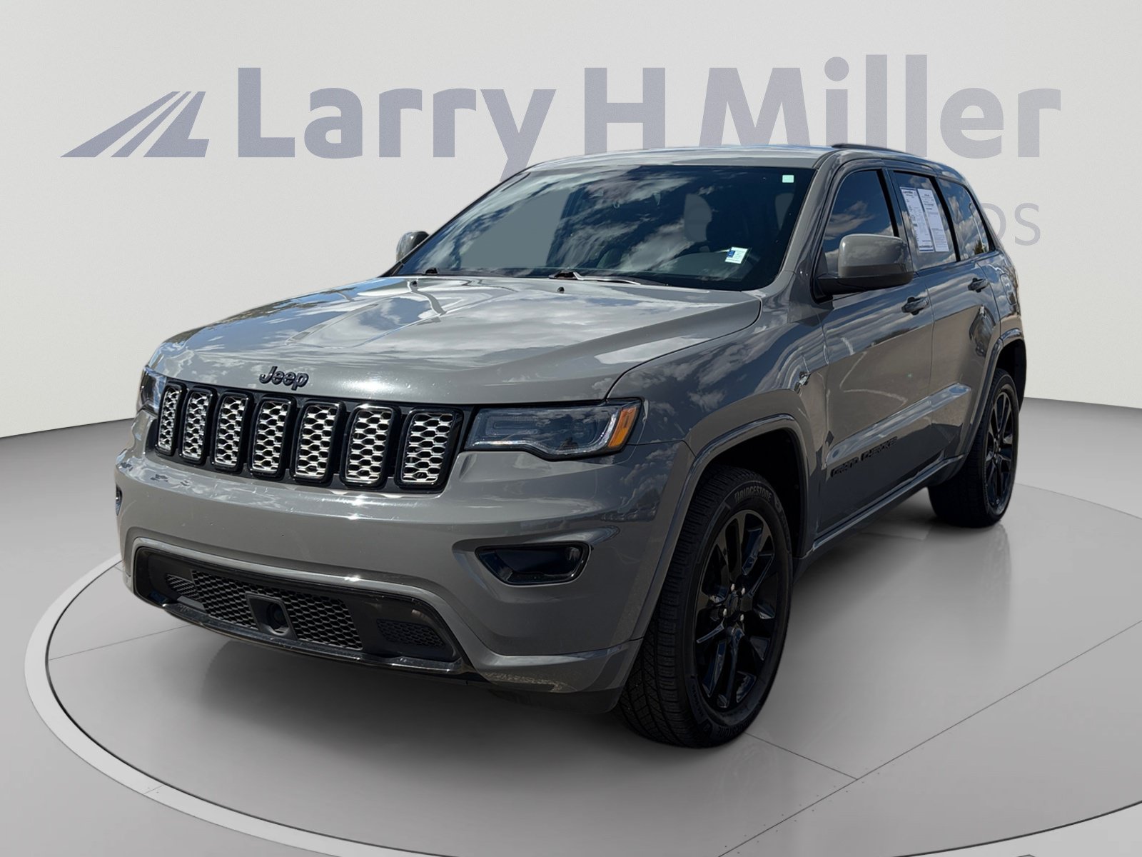 Used 2020 Jeep Grand Cherokee Altitude