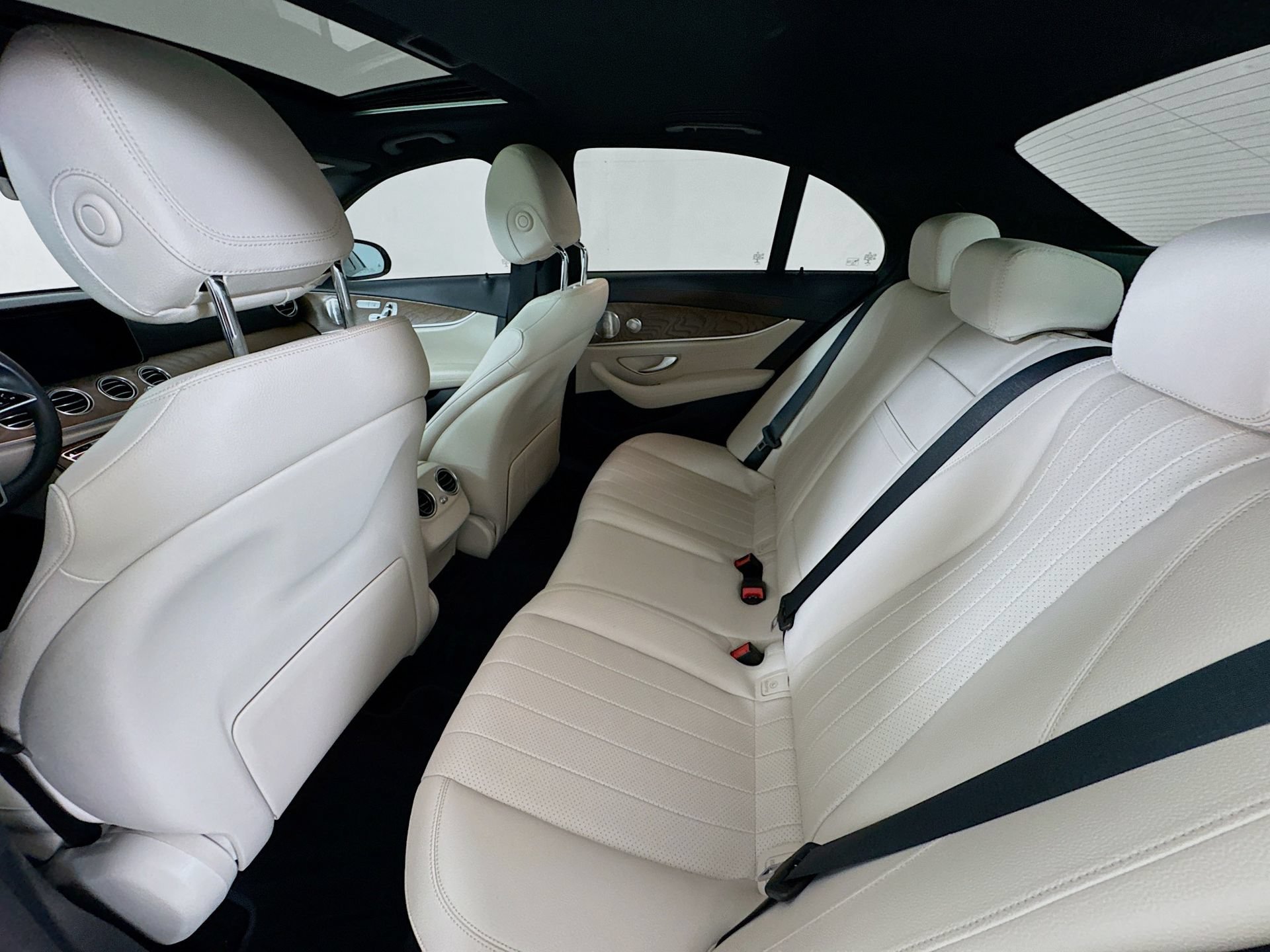 Certified 2022 Mercedes-Benz E 350 Sedan image 27