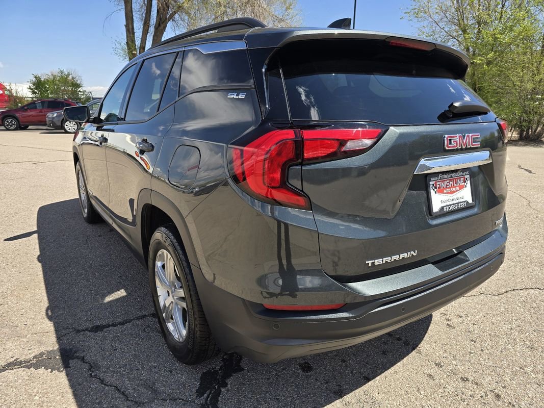 Used 2020 GMC Terrain SLE w/ Driver Convenience Package image 7