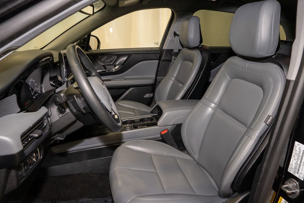 Used 2020 Lincoln Corsair FWD w/ Equipment Group 101A image 10